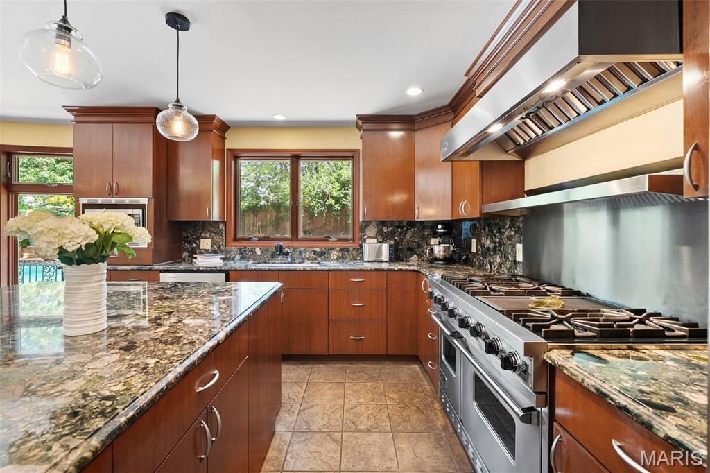 Countryshire Place - Residential