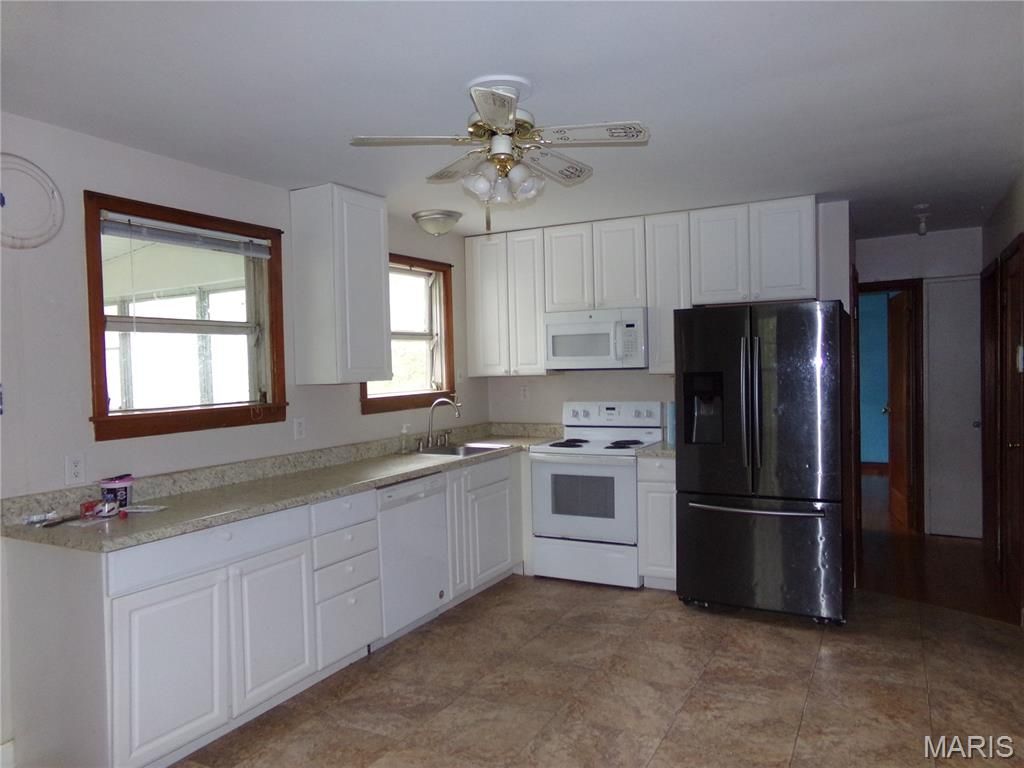 Photo of 200 Old State Road, Ellisville, MO 63038 (MLS # 26024997)