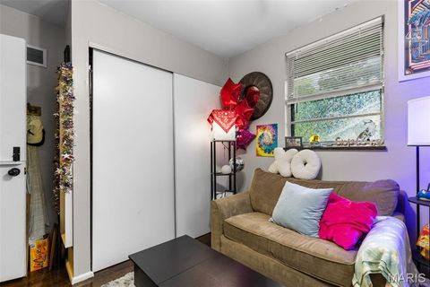 Tiny photo for 405 Oak Tree Drive, Webster Groves, MO 63119 (MLS # 26024262)