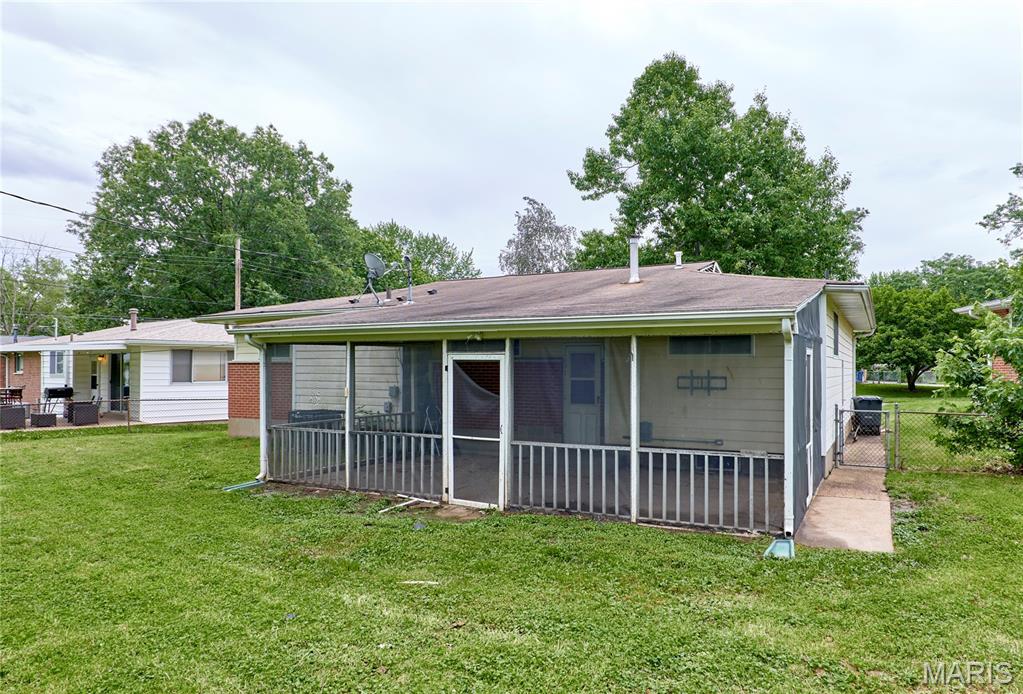 Rolling Meadows 3 - Residential Lease