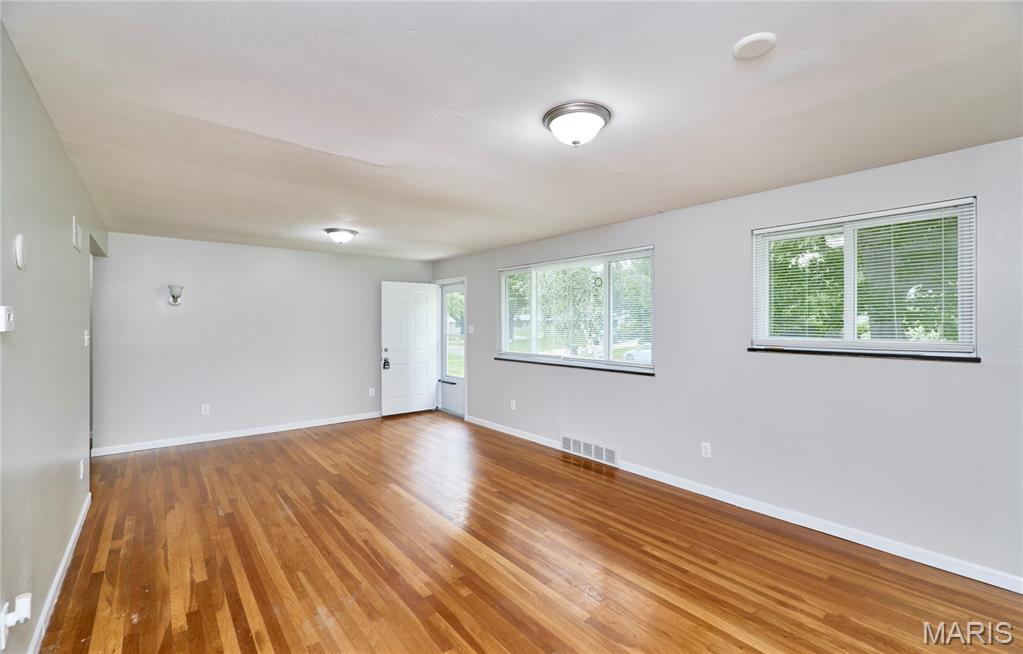 Rolling Meadows 3 - Residential Lease