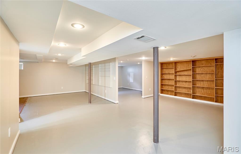 Rolling Meadows 3 - Residential Lease
