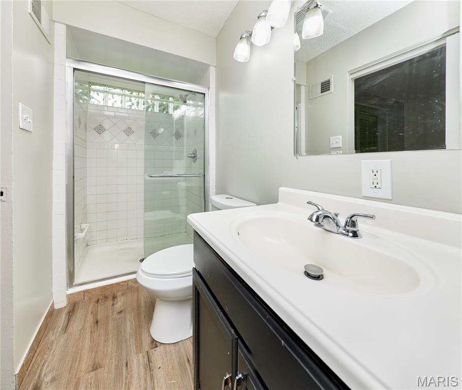 Rolling Meadows 3 - Residential Lease
