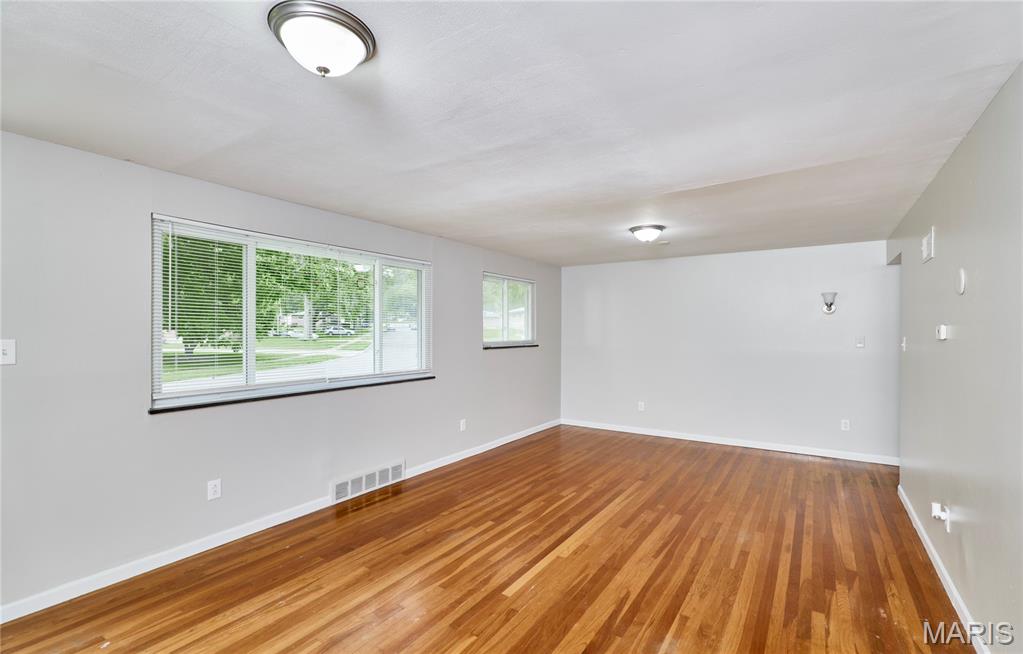 Rolling Meadows 3 - Residential Lease