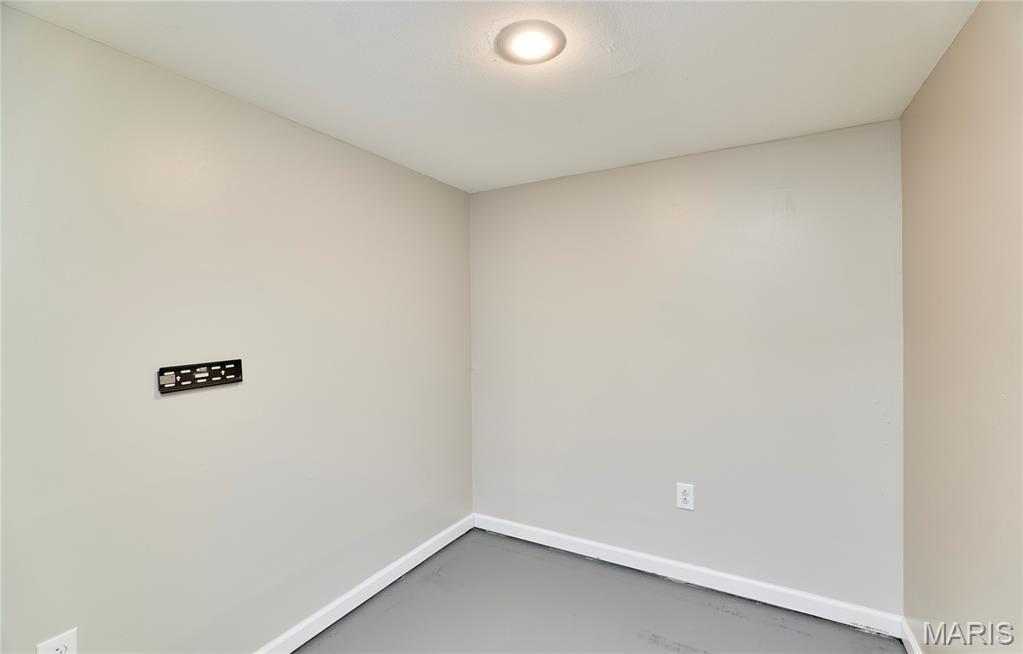 Rolling Meadows 3 - Residential Lease
