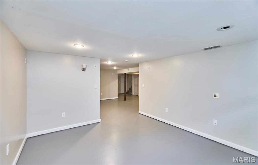 Rolling Meadows 3 - Residential Lease