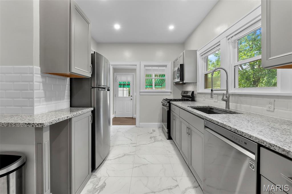 Rodney Vista - Residential