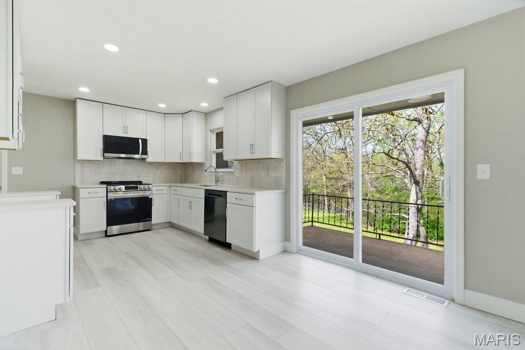 Valle Lake 01 - Residential