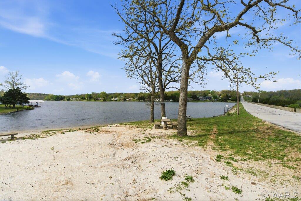 Valle Lake 01 - Residential