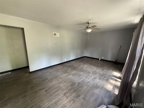 Tiny photo for 9647 Margo Ann Lane, St Ann, MO 63134 (MLS # 26036582)