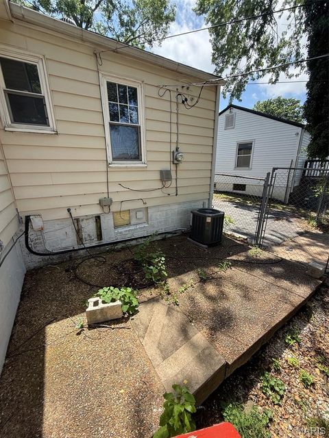 Tiny photo for 9647 Margo Ann Lane, St Ann, MO 63134 (MLS # 26036582)