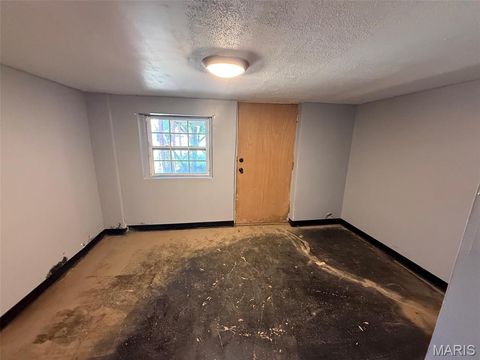 Tiny photo for 9647 Margo Ann Lane, St Ann, MO 63134 (MLS # 26036582)