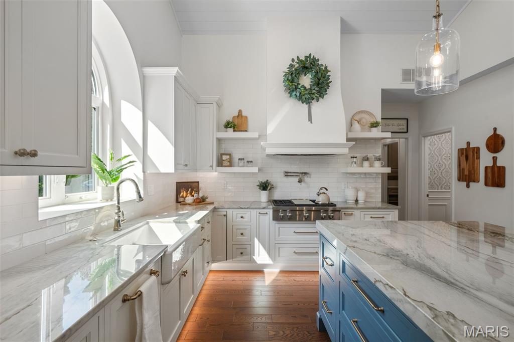 Tapawingo One - Residential