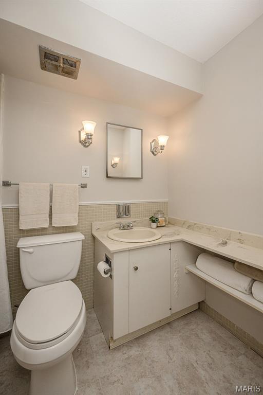 Villa Dorado 2 Condo - Residential