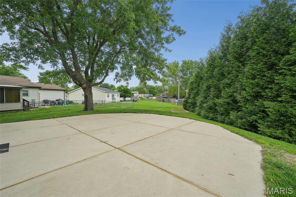 Fox Crest - Residential