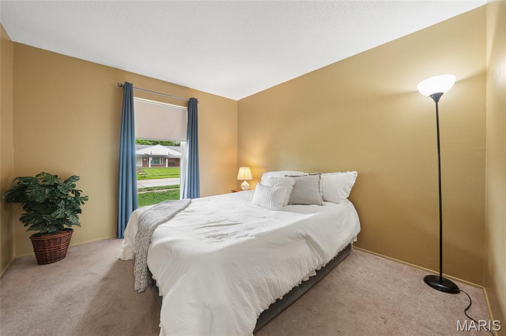Fox Crest - Residential