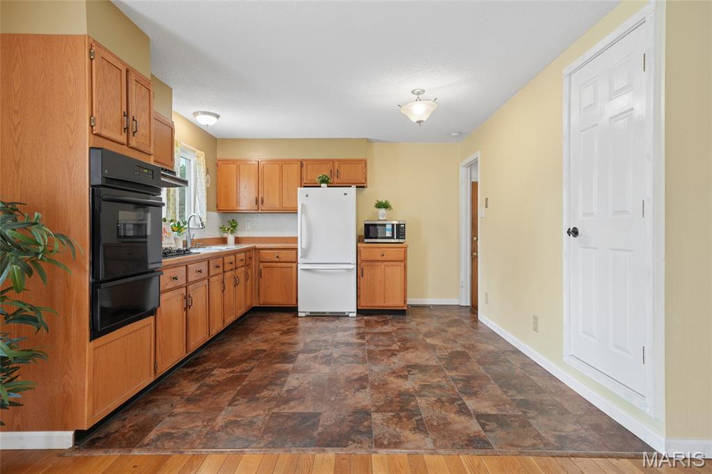 Fox Crest - Residential