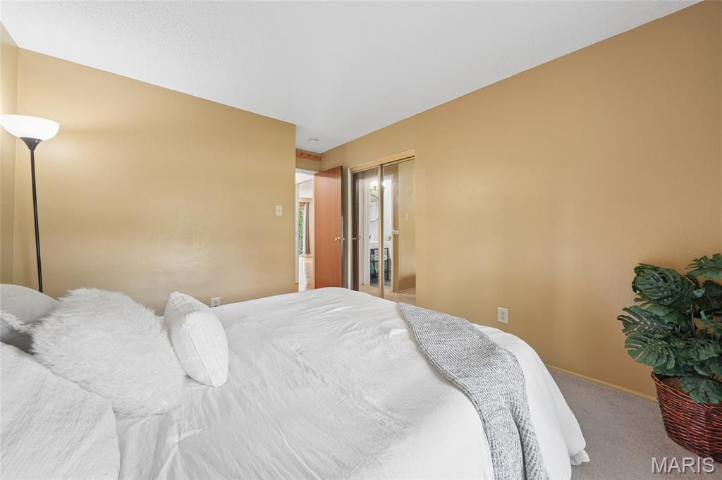 Fox Crest - Residential