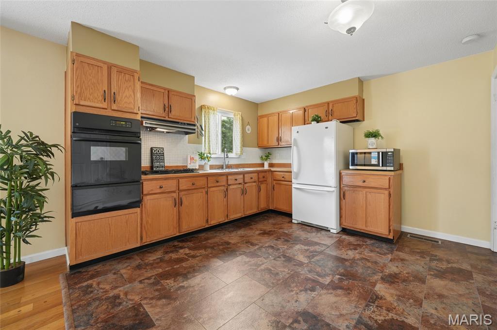Fox Crest - Residential