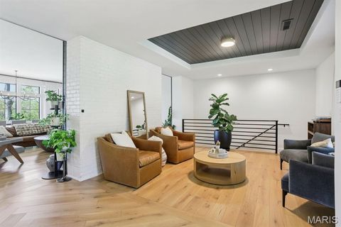 Tiny photo for 853 Elmtree Lane, Kirkwood, MO 63122 (MLS # 26021091)