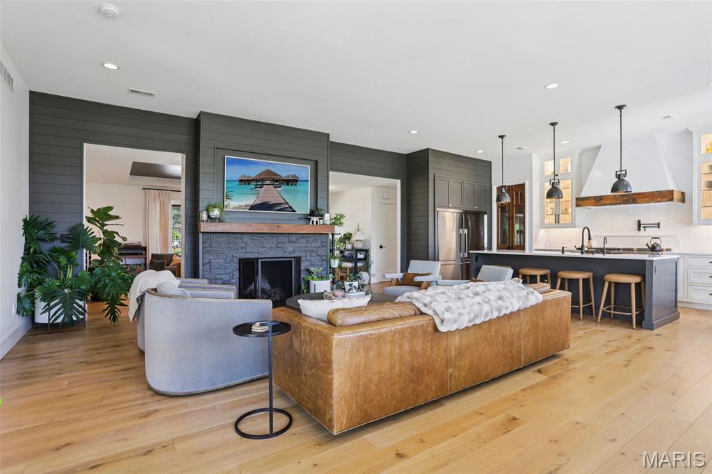 Essex Hill 2 - Residential