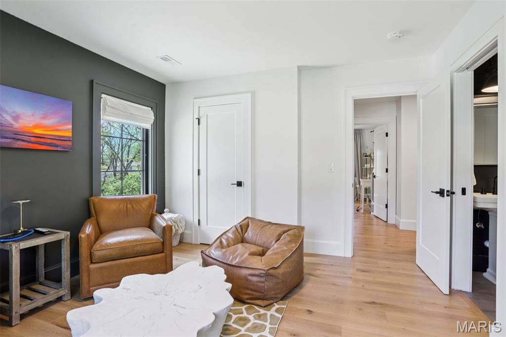 Essex Hill 2 - Residential