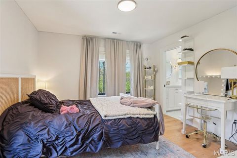 Tiny photo for 853 Elmtree Lane, Kirkwood, MO 63122 (MLS # 26021091)