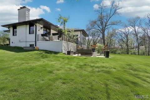 Tiny photo for 853 Elmtree Lane, Kirkwood, MO 63122 (MLS # 26021091)