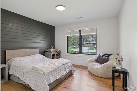 Tiny photo for 853 Elmtree Lane, Kirkwood, MO 63122 (MLS # 26021091)