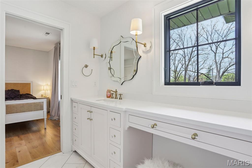 Essex Hill 2 - Residential