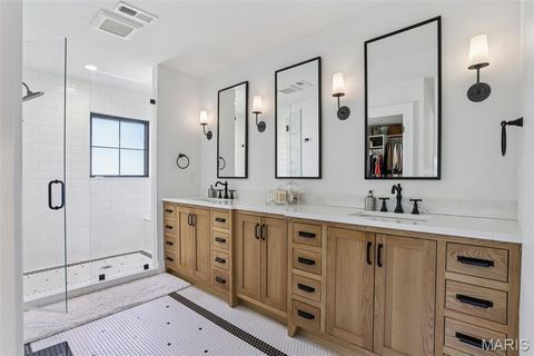 Tiny photo for 853 Elmtree Lane, Kirkwood, MO 63122 (MLS # 26021091)