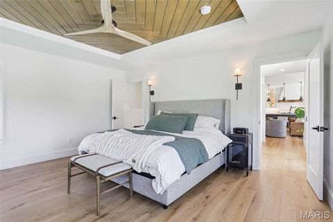 Tiny photo for 853 Elmtree Lane, Kirkwood, MO 63122 (MLS # 26021091)