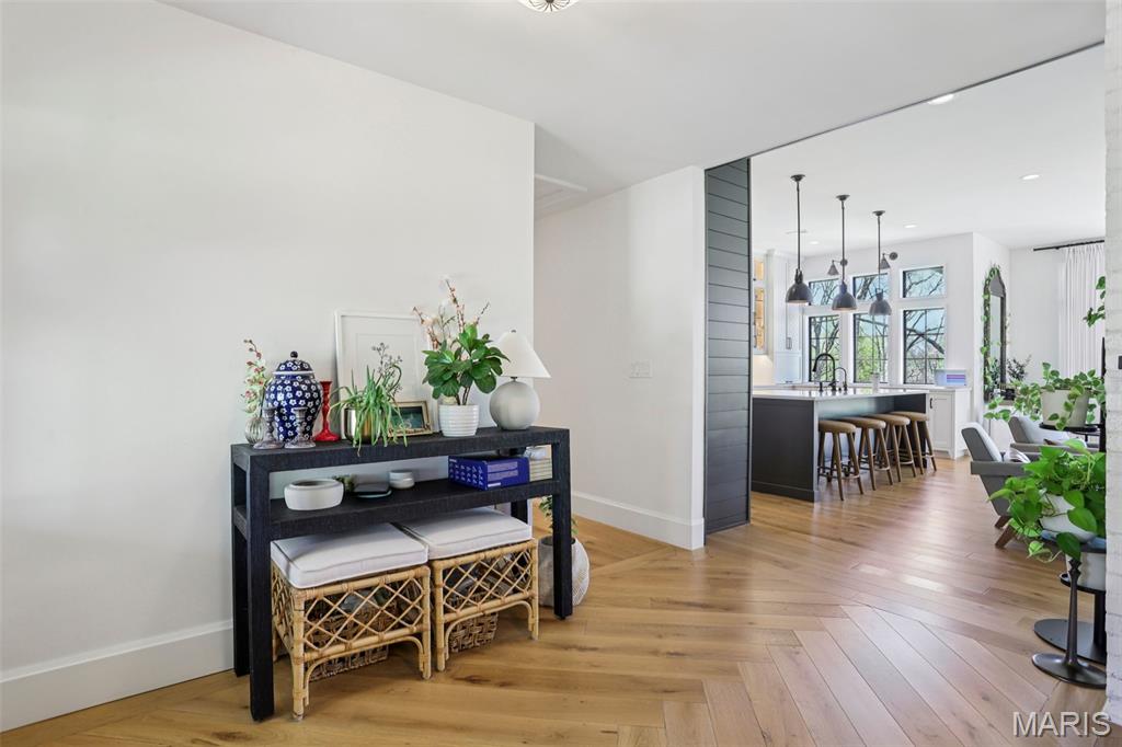 Essex Hill 2 - Residential