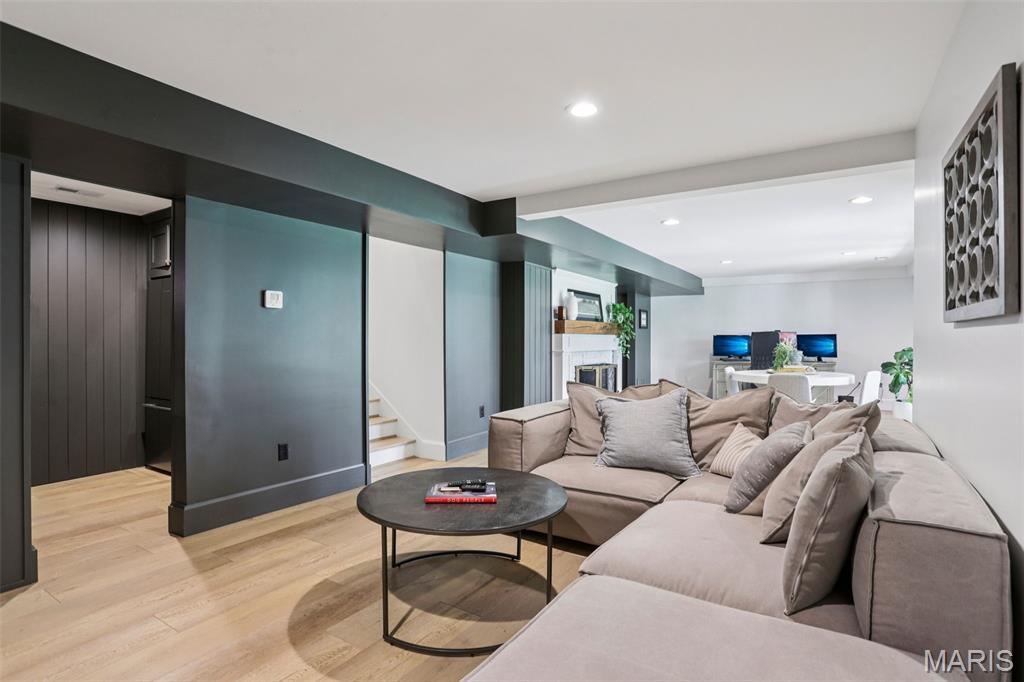 Essex Hill 2 - Residential