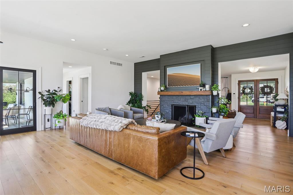 Essex Hill 2 - Residential