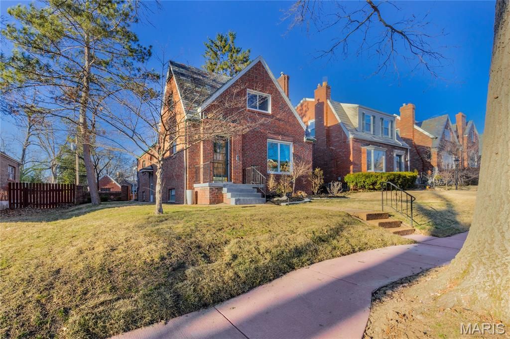 Photo of 6759 Delor Street, St Louis, MO 63109 (MLS # 26013523)