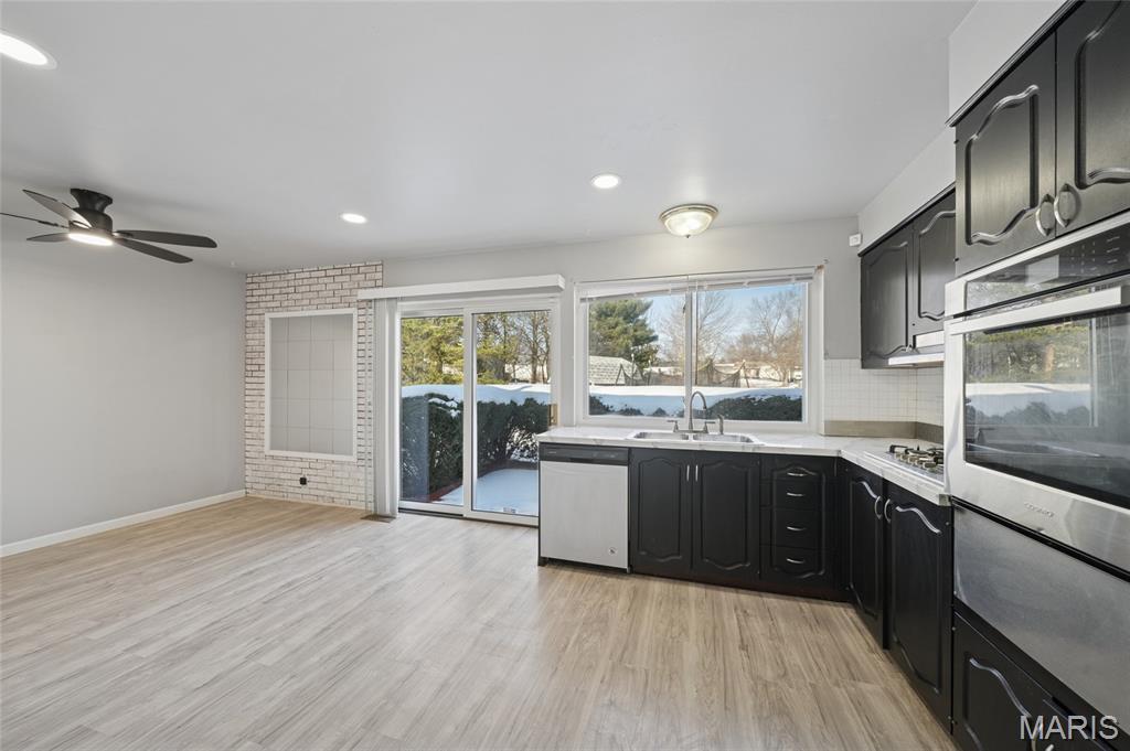 Mayer Wedgwood Green Pheasant Run - Residential