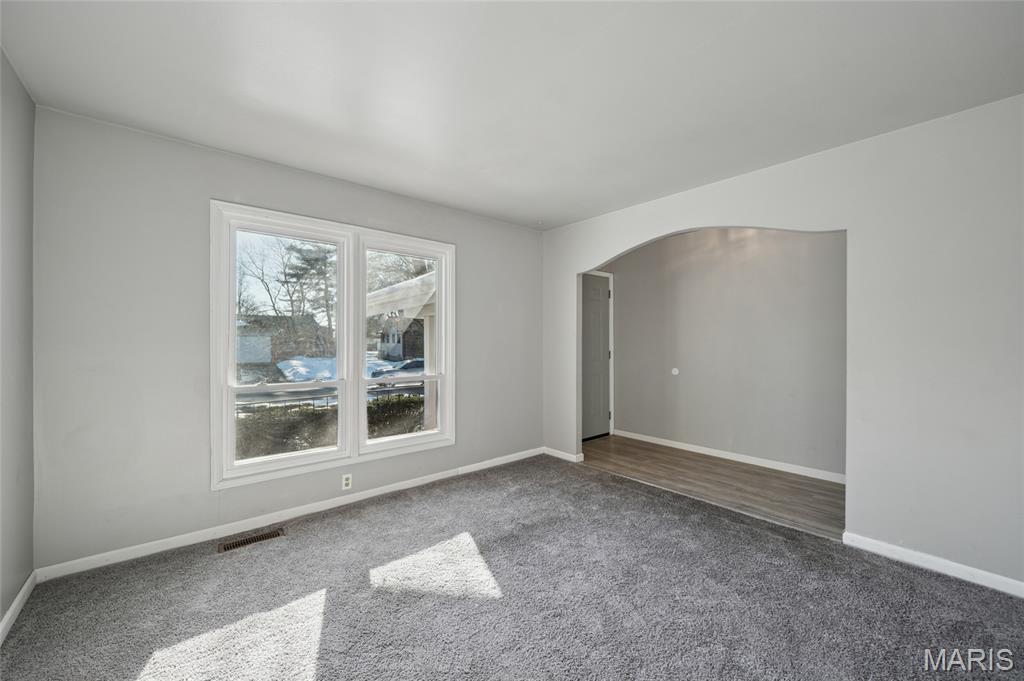 Mayer Wedgwood Green Pheasant Run - Residential