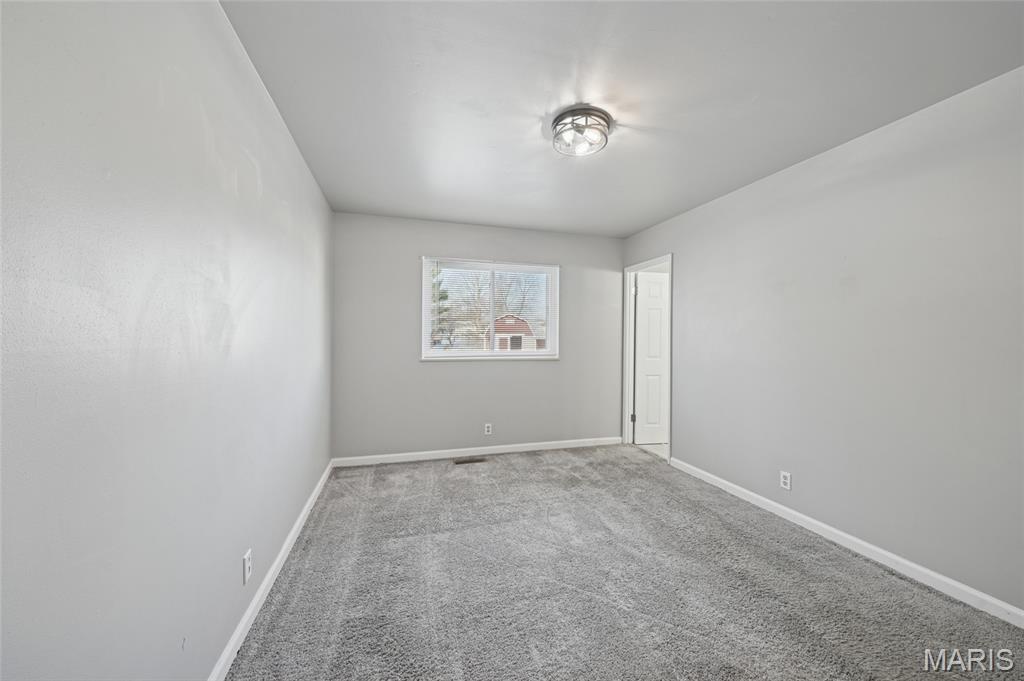 Mayer Wedgwood Green Pheasant Run - Residential