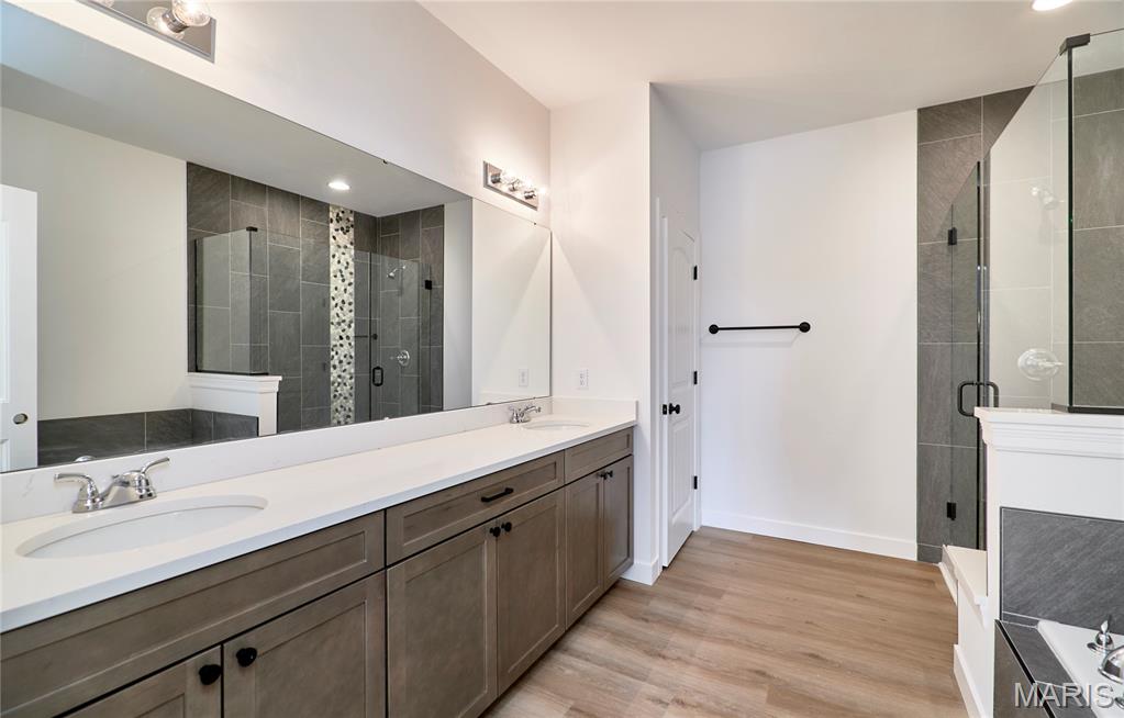 Stoneridge Villas - Residential