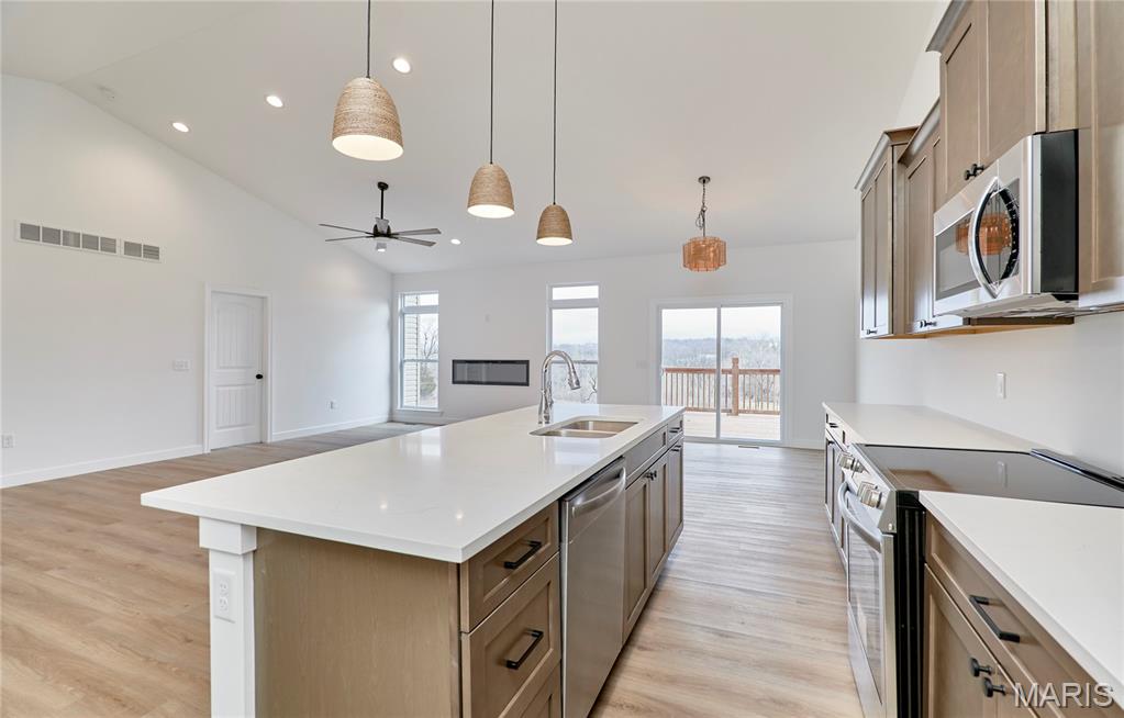 Stoneridge Villas - Residential