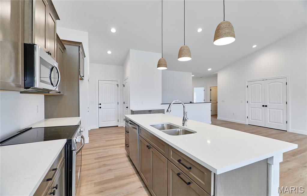 Stoneridge Villas - Residential