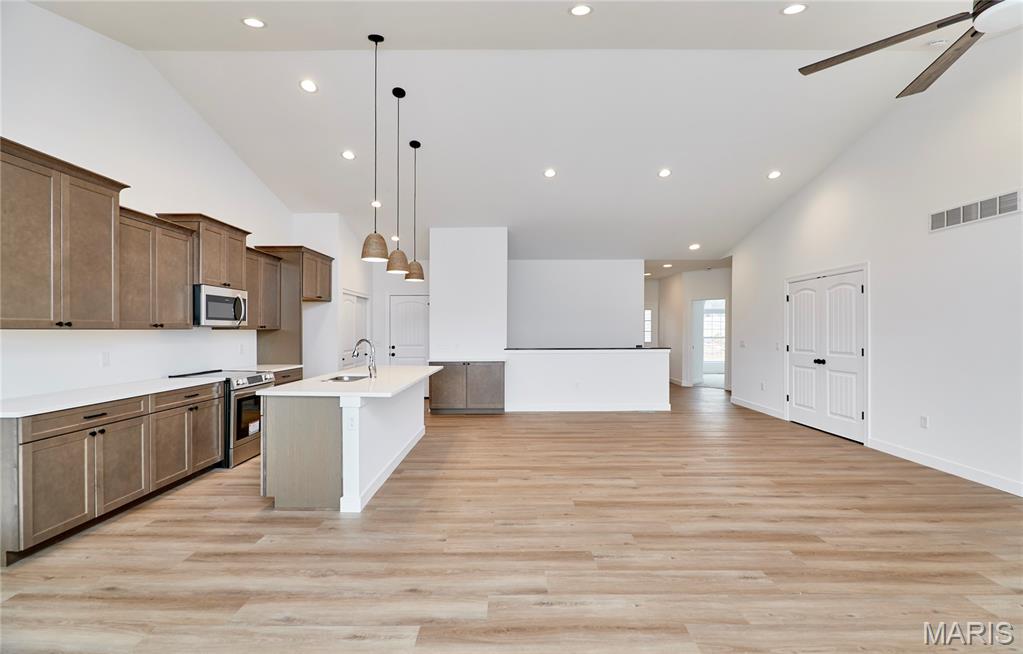 Stoneridge Villas - Residential