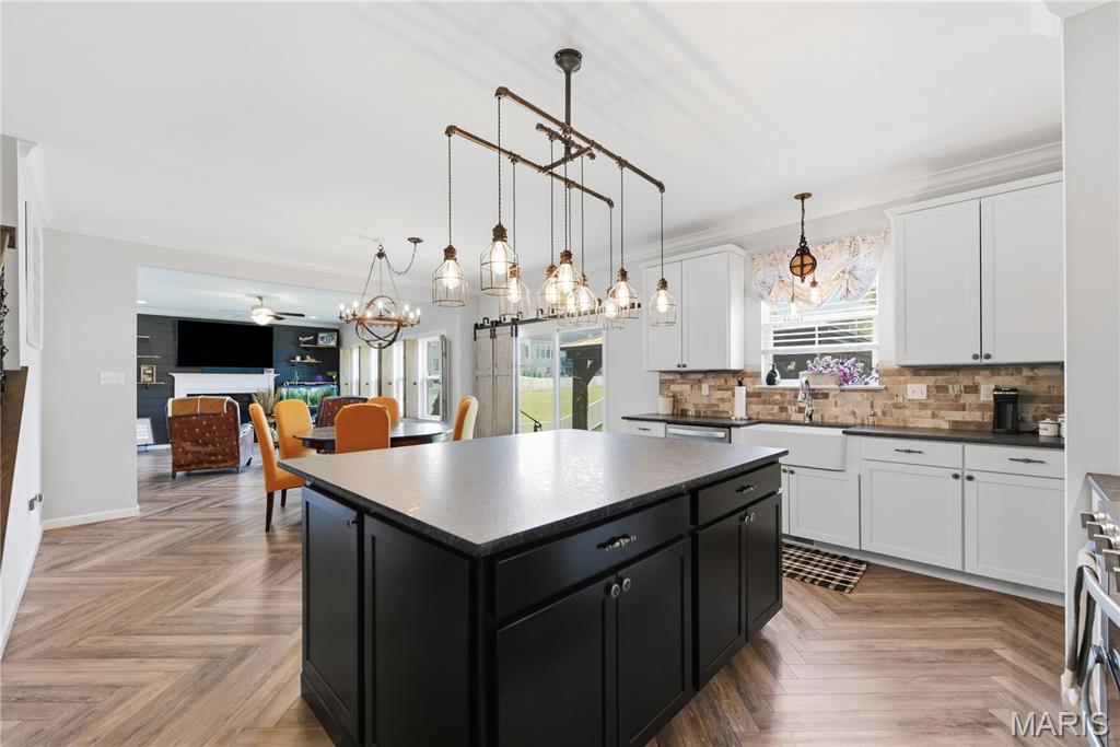 1322 Bloomfield Drive
