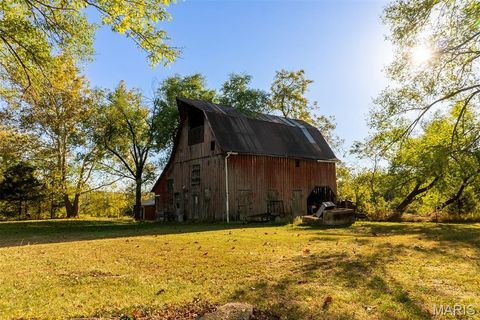 Tiny photo for 4025 Juedeman Road, Cuba, MO 65453 (MLS # 25068661)