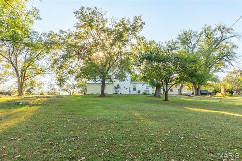 Tiny photo for 4025 Juedeman Road, Cuba, MO 65453 (MLS # 25068661)