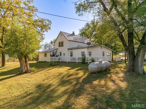 Photo of 4025 Juedeman Road, Cuba, MO 65453 (MLS # 25068661)