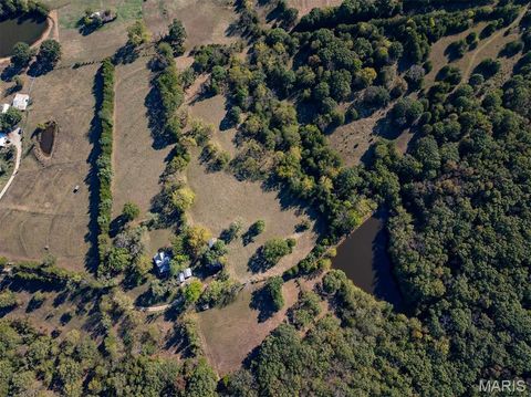 Tiny photo for 4025 Juedeman Road, Cuba, MO 65453 (MLS # 25068661)