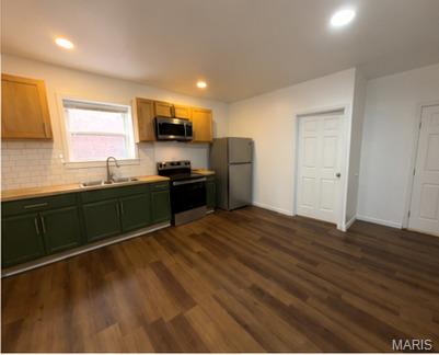 Richards - Residential Income