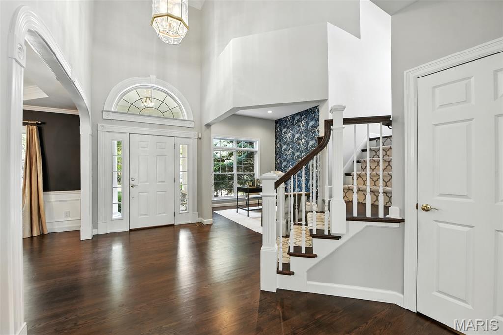 548 Eagle Manor Lane